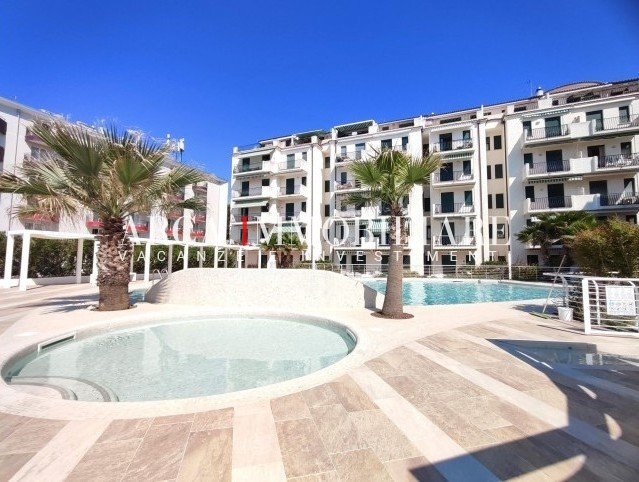  Jesolo affitto Appartamento EPA409 foto-