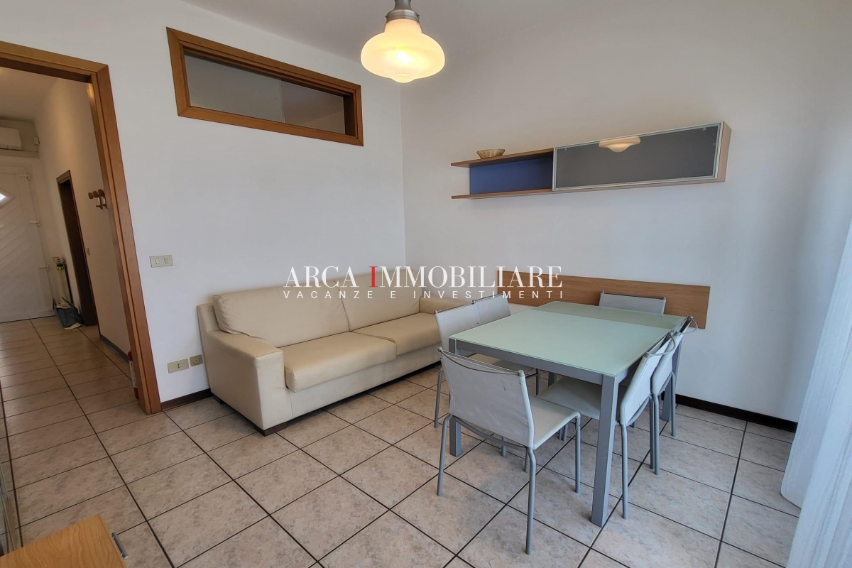 Jesolo rent Appartamento MZZ04 foto-