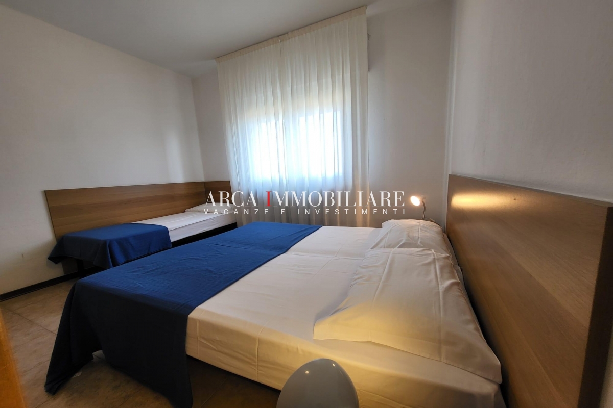 Jesolo rent Appartamento MZZ04 foto-