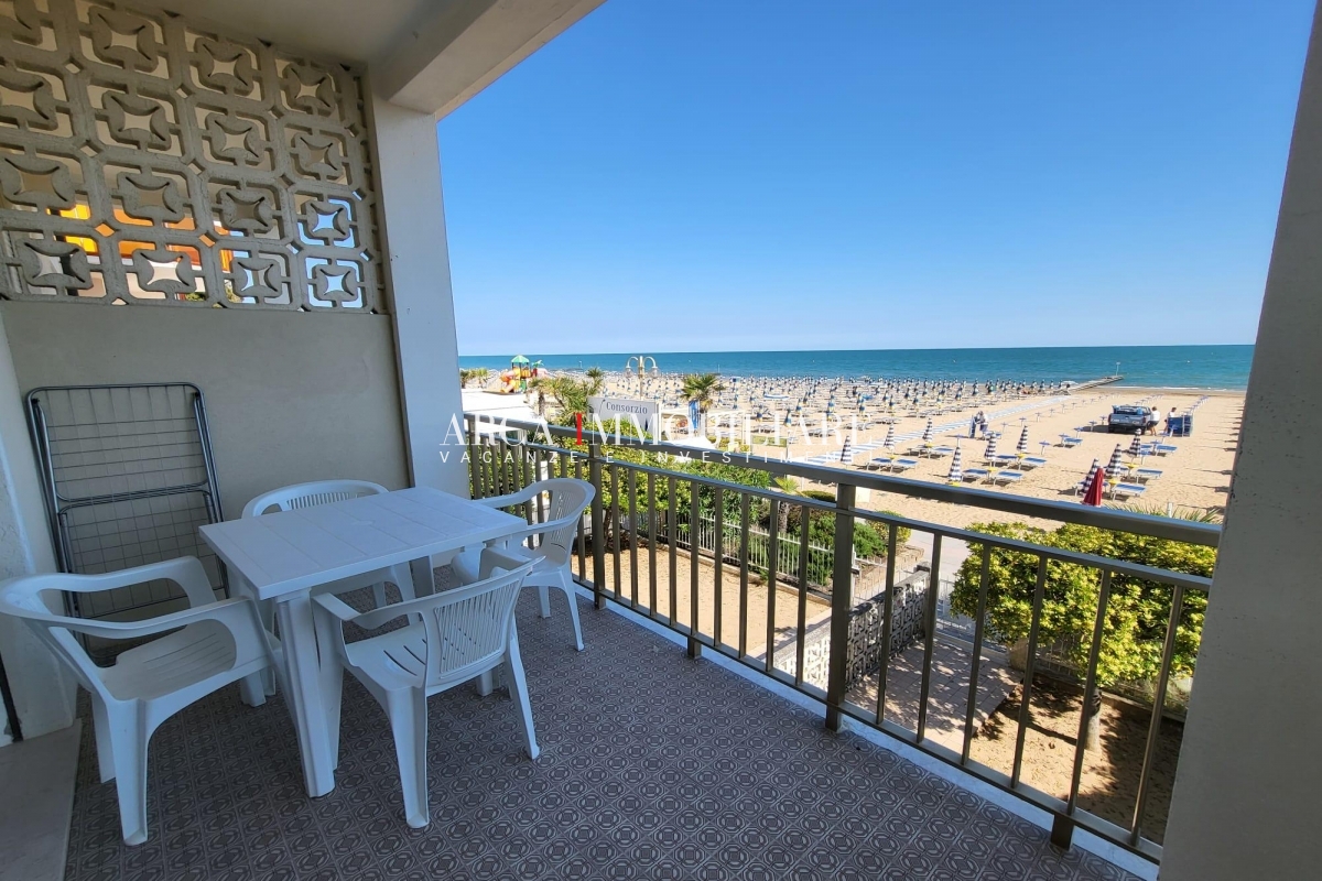 Jesolo rent Appartamento MZZ04 foto-